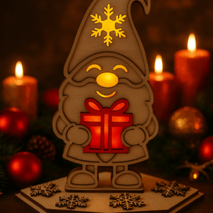 Weihnachtswichtel mit Geschenk